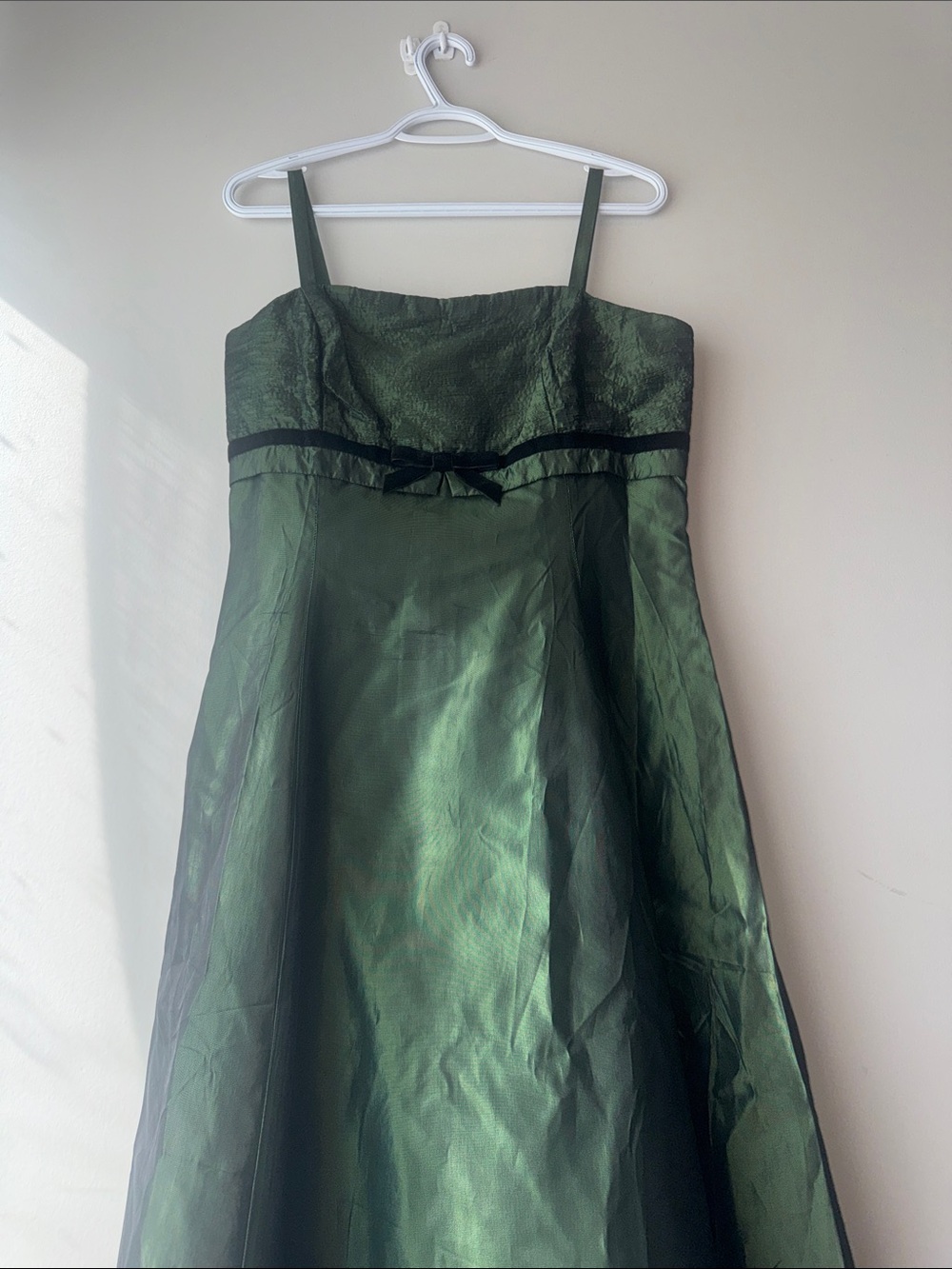 Jessica McClintock Shimmering Dark Green Bridal Dress 90s Style